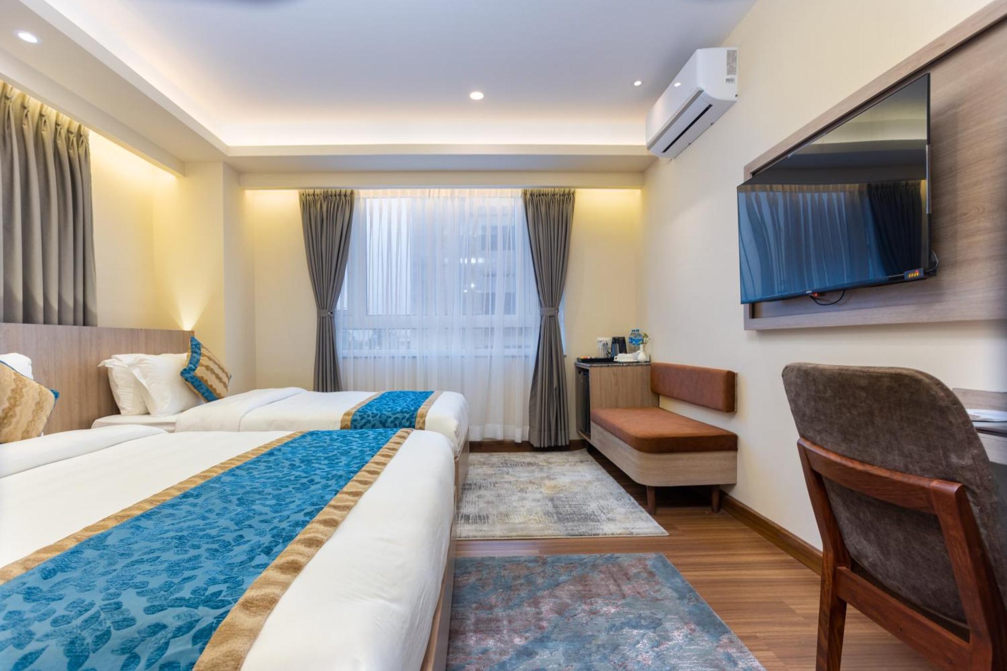Shuvatara Suites & Spa, Thamel Catmandu Exterior foto