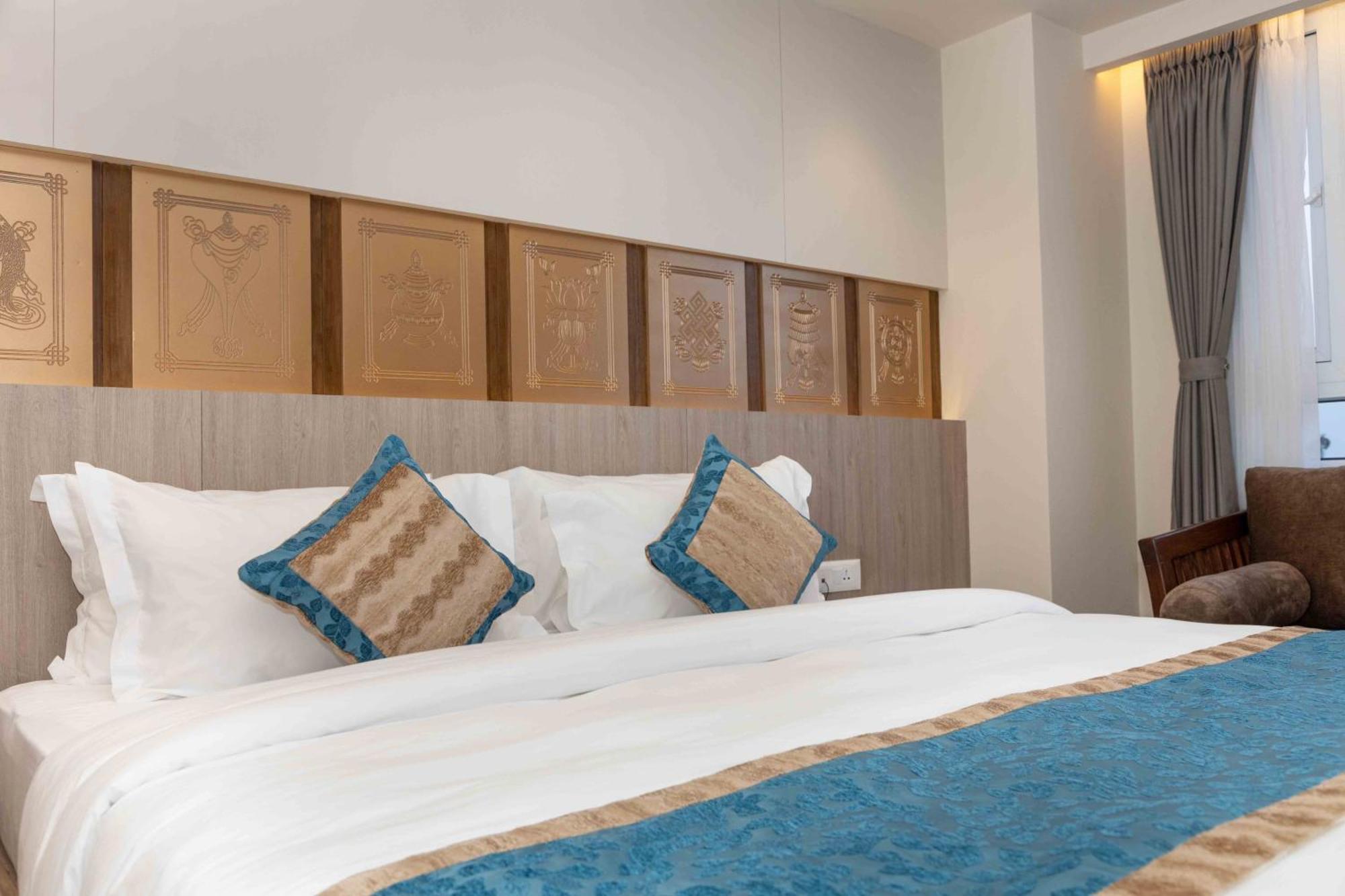 Shuvatara Suites & Spa, Thamel Catmandu Exterior foto