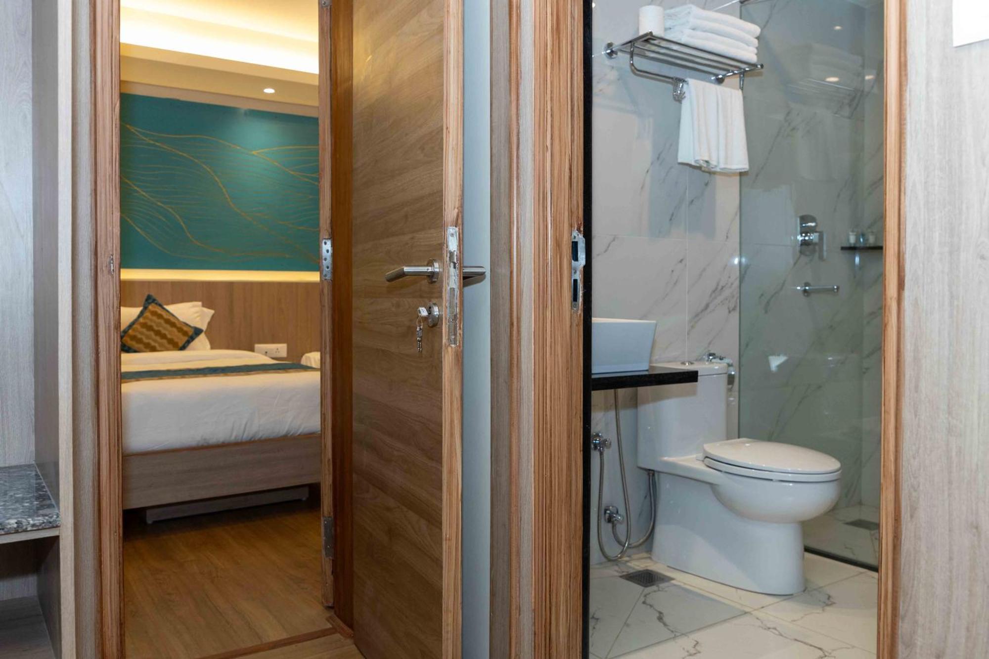 Shuvatara Suites & Spa, Thamel Catmandu Exterior foto