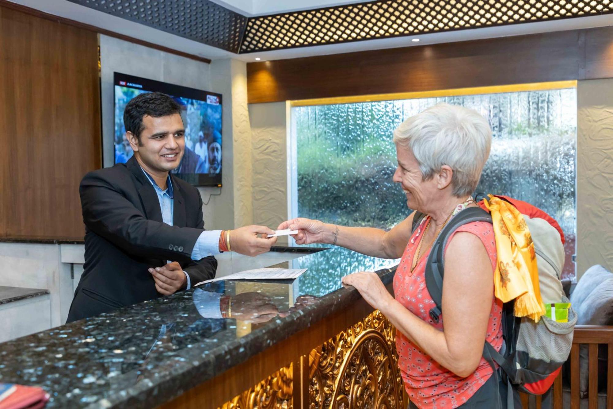 Shuvatara Suites & Spa, Thamel Catmandu Exterior foto