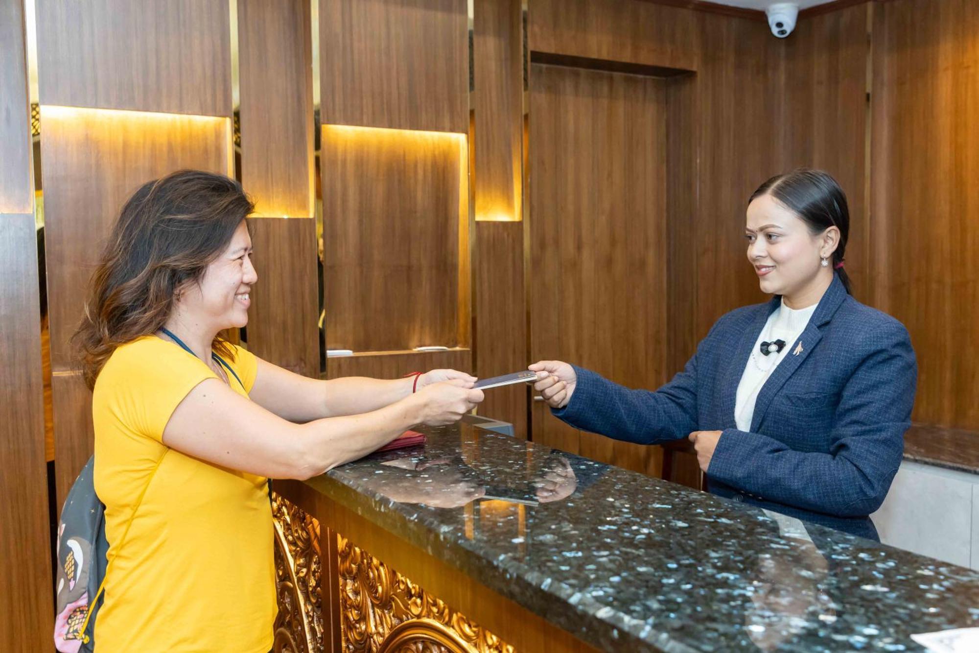 Shuvatara Suites & Spa, Thamel Catmandu Exterior foto